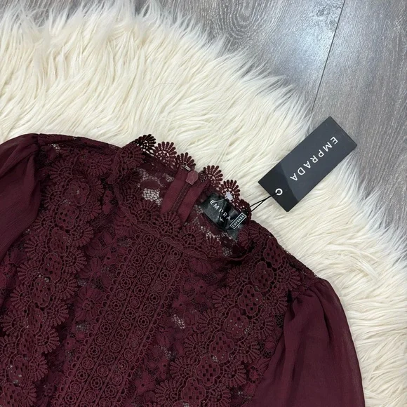 NWT EMPRADA Nerine crochet lace mesh jumpsuit in burgundy red - M - Picture 4 of 7